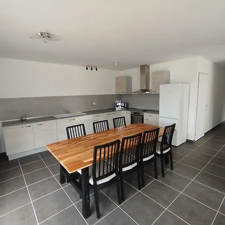 Maison 4 بيت للعطل