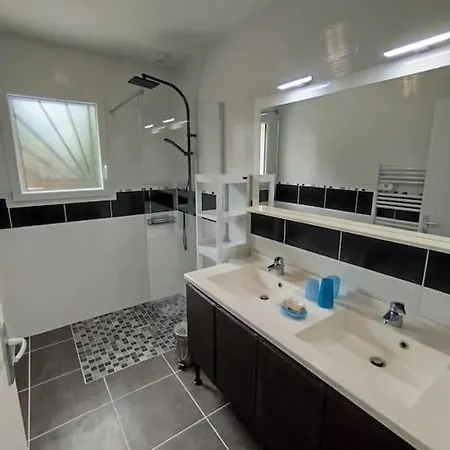 بيت للعطل Maison 4